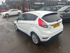 2013 Ford Fiesta 1.0t Ecoboost Titanium Hatchback 5dr Petrol Manual Euro 5 (s/s) (100 Ps) in White — image 5