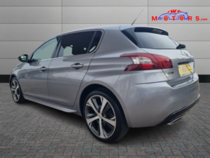 2016 Peugeot 308 2.0 Bluehdi Gt Line in Grey — image 5