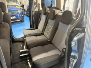 2012 Peugeot Partner Tepee 1.6 Hdi Tepee S in Grey — image 4