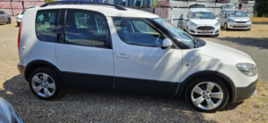 2013 Skoda Roomster 1.6 Tdi Scout in White — image 2