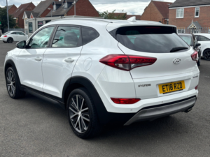 2018 Hyundai Tucson 1.6 T-Gdi Go! Se SUV 5dr Petrol Manual Euro 6 (177 Ps) in White — image 4
