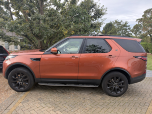 2016 Land Rover Discovery 3.0 Td V6 Hse Luxury in Orange — image 2