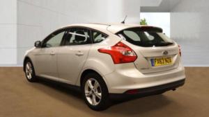 2013 Ford Focus 1.6 Zetec Powershift Euro 5 5dr in Silver — image 3