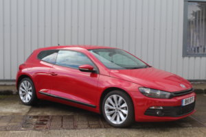 2011 Volkswagen Scirocco 2.0 Tdi Bluemotion Tech Gt in Red — image 6