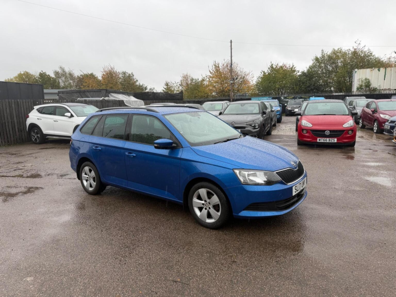 2017 Skoda Fabia 1.2 Tsi Se Euro 6 (s/s) 5dr in Blue — image 1