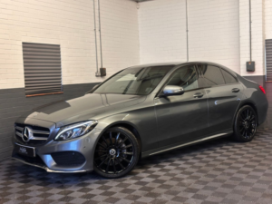 2017 Mercedes-Benz C Class 2.1 C250d Amg Line (premium) Saloon 4dr Diesel G-Tronic+ Euro 6 (s/s) (204 Ps) in Grey — image 3