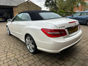 2012 Mercedes-Benz E Class 3.0 E350 Cdi V6 Blueefficiency Sport Edition 125 in White — image 3