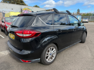 2015 Ford C-Max 1.5 Tdci Zetec MPV 5dr Diesel Manual Euro 6 (s/s) (120 Ps) in Black — image 4