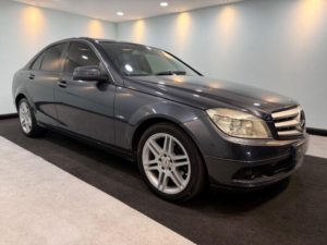 2010 Mercedes-Benz C Class 1.8 C180 Blueefficiency Executive Se Auto Euro 5 4dr in Grey — image 6