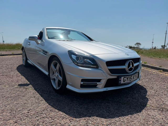 2015 Mercedes-Benz Slk 2.1 Slk250 Cdi Amg Sport in Silver — image 1