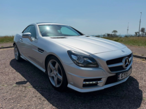 2015 Mercedes-Benz Slk 2.1 Slk250 Cdi Amg Sport in Silver — image 2
