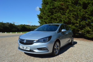 2018 Vauxhall Astra 1.4 I Turbo Sri in Silver — image 2