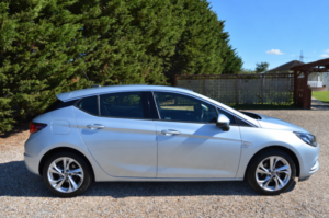 2018 Vauxhall Astra 1.4 I Turbo Sri in Silver — image 4