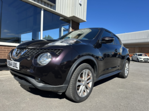 2014 Nissan Juke 1.2 Dig-T Acenta Premium in Black — image 3