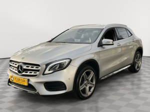 2018 Mercedes-Benz Gla 2.1 Gla220d Amg Line (premium) SUV 5dr Diesel 7g-Dct 4matic Euro 6 (s/s) (177 Ps) in Silver — image 3