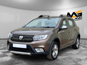 2018 Dacia Sandero Stepway 0.9 Tce Comfort Euro 6 (s/s) 5dr in Brown — image 3