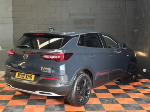 2018 Vauxhall Grandland X 1.6 Turbo D Blueinjection Sport Nav SUV 5dr Diesel Manual Euro 6 (s/s) (120 Ps) in Grey — image 2