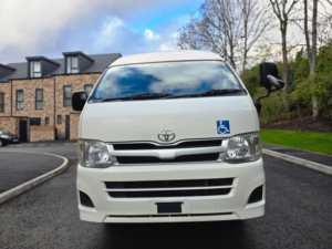 2013 Toyota Hiace Wheelchair-High Roof in Other — image 3