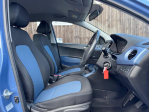 2015 Hyundai I10 1.0 Premium Euro 5 5dr in Blue — image 3