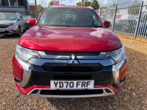 2020 Mitsubishi Outlander 2.4h Twinmotor 13.8kwh Dynamic CVT 4WD Euro 6 (s/s) 5dr in Red — image 2