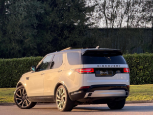 2017 Land Rover Discovery 3.0 Td V6 Hse Luxury Auto 4WD Euro 6 (s/s) 5dr in White — image 5