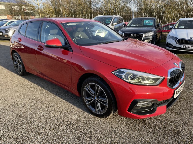 2019 BMW 1 Series 1.5 116d Sport in Red — image 1