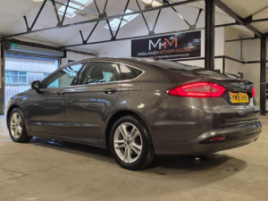 2015 Ford Mondeo 2.0 Tdci Titanium Euro 6 (s/s) 5dr in Grey — image 6