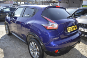 2015 Nissan Juke 1.6 Tekna in Blue — image 4