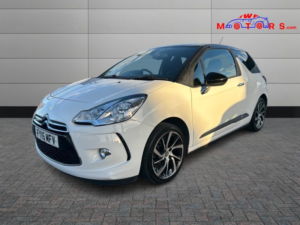 2015 Citroen Ds3 1.2 Puretech Dstyle Plus in White — image 3
