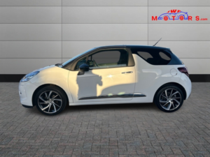 2015 Citroen Ds3 1.2 Puretech Dstyle Plus in White — image 4