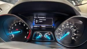 2017 Ford Kuga 1.5t Ecoboost Titanium Auto AWD Euro 6 (s/s) 5dr in Grey — image 4