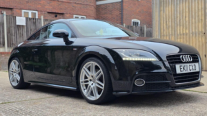2011 Audi Tt 2.0 Tfsi S Line Euro 5 (s/s) 3dr in Black — image 4