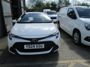 2024 Toyota Corolla 1.8 Vvt-H Petrol Commercial Van Derived Car in White — image 5