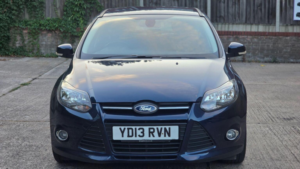 2013 Ford Focus 1.0t Ecoboost Zetec Euro 5 (s/s) 5dr in Blue — image 3