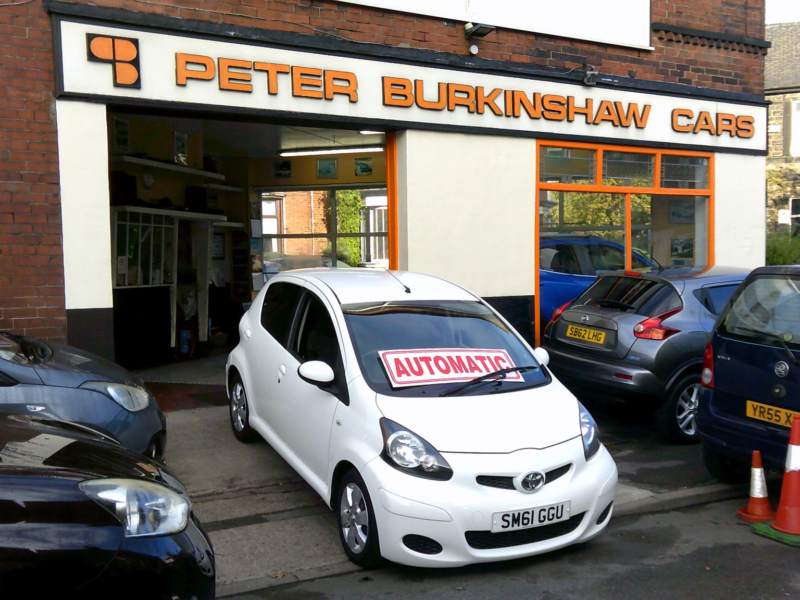 2011 Toyota Aygo 1.0 Vvt-I Go in White — image 1
