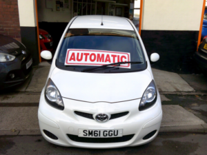 2011 Toyota Aygo 1.0 Vvt-I Go in White — image 2