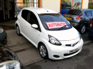 2011 Toyota Aygo 1.0 Vvt-I Go in White — image 3