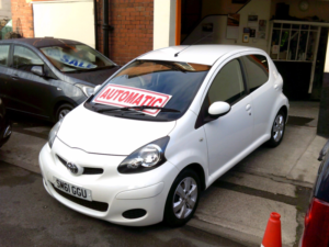 2011 Toyota Aygo 1.0 Vvt-I Go in White — image 4
