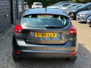 2016 Ford Focus 1.0t Ecoboost Titanium Euro 6 (s/s) 5dr in Grey — image 6