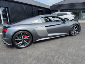 2019 Audi R8 5.2 Fsi V10 Performance in Grey — image 3