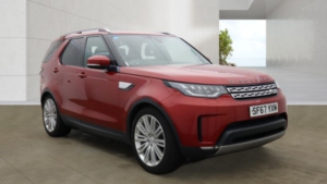 2017 Land Rover Discovery 2.0 Sd4 Hse in Red — image 4