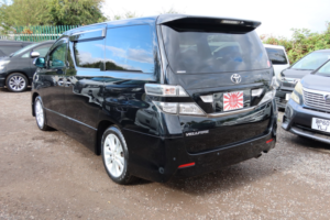 2009 Toyota Vellfire 2.4z 8 Seats in Black — image 6