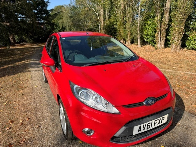 2011 Ford Fiesta 1.25 Zetec in Red — image 1
