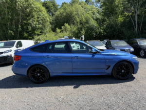 2015 BMW 3 Series Gran Turismo 2.0 320i Xdrive M Sport Gran Turismo in Blue — image 4