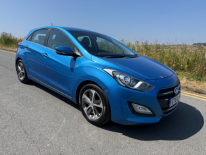2016 Hyundai I30 Se Nav Blue Drive in Blue — image 2