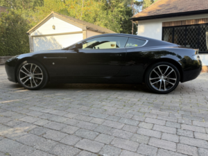 2012 Aston Martin Db9 6.0 V12 Luxury Edition in Black — image 4