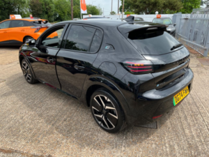 2024 Peugeot E-208 50kwh Gt Hatchback 5dr Electric Auto (7.4kw Charger) (136 Ps) in Black — image 4