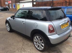 2007 MINI Hatch 1.6 Cooper Hatch in Silver — image 3