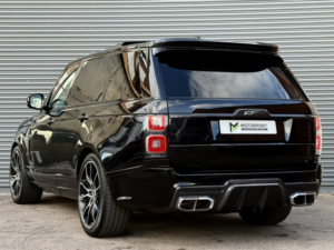 2018 Land Rover Range Rover 3.0 Td V6 Vogue in Black — image 4