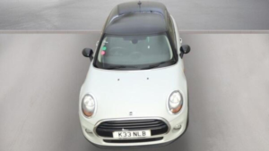 2015 MINI Hatch 1.5 Cooper D Euro 6 (s/s) 3dr in Silver — image 4